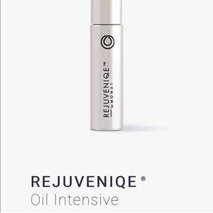 Monat Rejuvanique Light Oil Intensive, 1fl oz (Full Size) New in Box